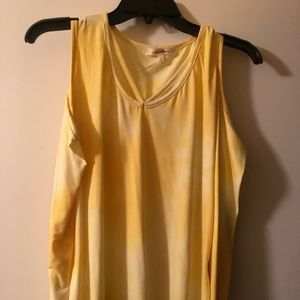 Long sleeve cut away shoulder top